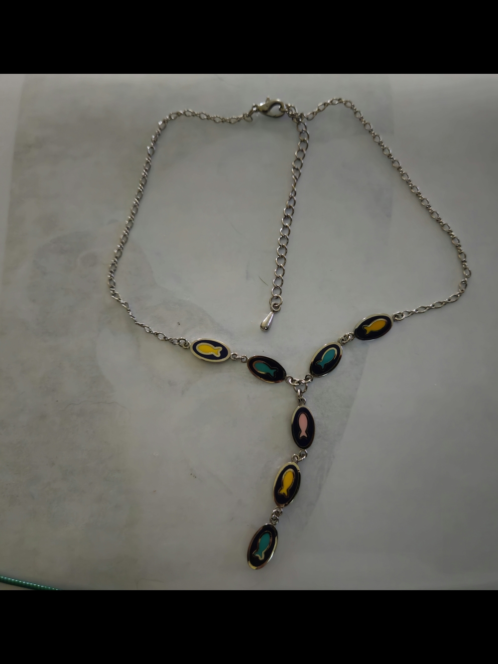Stylish Multi-Color Drop Pendant Necklace - Women Jewelry